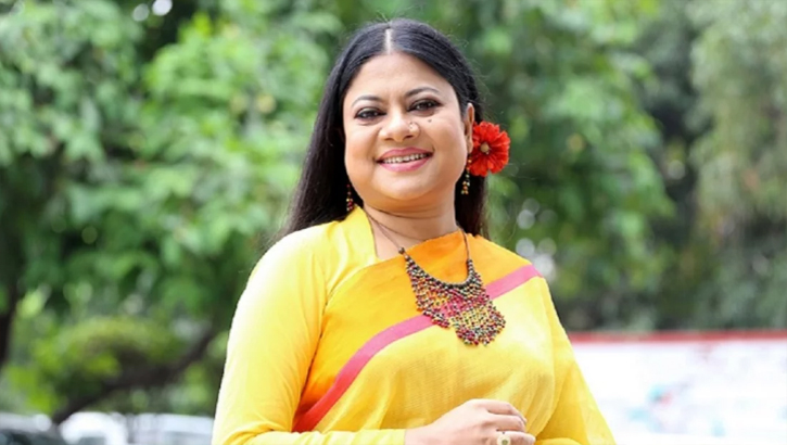 আলহামদুলিল্লাহ বললেন কনক চাঁপা